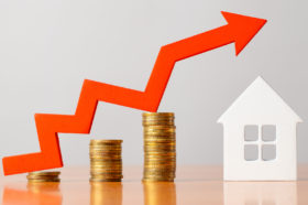 Soha nem látott lélektani határt törtek át az albérletárak 2022-ben