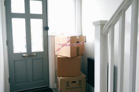 Megkezdődött a “szétválás” a lakáspiacon – sokan szabadulnának a házaktól