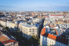 Februárban egyértelműen növekvő pályára állt a lakáspiac