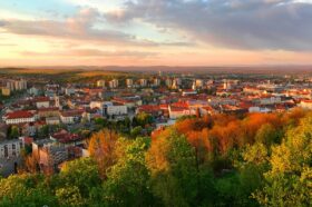 Többéves csúcsokat döntött a lakáspiac 2024-ben