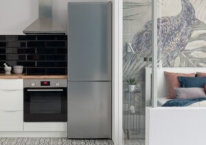 Modern konyha közvetlenül a hálószoba mellett