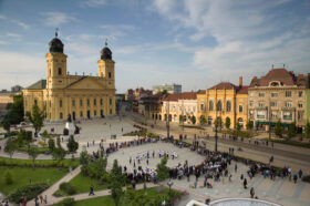 Budapesten lefulladt, vidéken viszont csúcsra járt a lakásdrágulás motorja júniusban