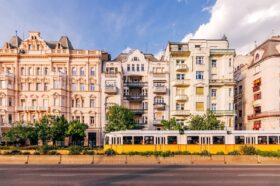 Meglepetés az albérletpiacon – a korábbinál mérsékeltebb drágulást hozott eddig a főszezon