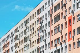 Rekordszámú eladó lakás jelent meg szeptemberben az Otthon Start hatására